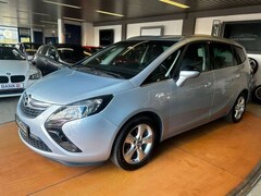 Bild des Angebotes Opel Zafira Tourer Innov./7 Sitzer / 1.HD/NAVI/8-FACH