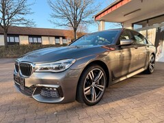 Bild des Angebotes BMW 750 d  M Sport Paket Head-up H&K Laser xDrive