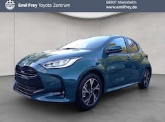 Bild des Angebotes Toyota Yaris Hybrid Teamplayer, Comfort- & Safety-Paket