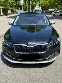 Bild des Angebotes Skoda Superb Superb Combi 2.0 TDI 4x4 DSG Scout
