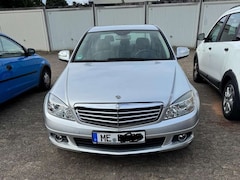 Bild des Angebotes Mercedes-Benz C 180 C 180 Kompressor Automatik Classic Sport Edition +