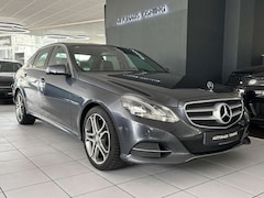 Bild des Angebotes Mercedes-Benz E 200 CGI Limousine AVANTGARDE LEDER NAVI LED