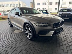 Bild des Angebotes Volvo V60 Cross Country D4 Pro Pano Bel.Sitz HUD