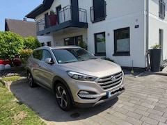 Bild des Angebotes Hyundai TUCSON Tucson blue 1.7 CRDi 2WD Style