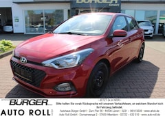 Bild des Angebotes Hyundai i20 1.2 EU6d-T 8-Fachbereift-ALU  SHZ LenkradHZG Spurh