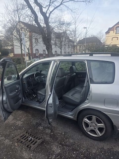 Bild des Angebotes Kia Carens CRDi DPF EX Top