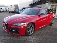 Bild des Angebotes Alfa Romeo Giulia B-Tech *Sport-/Komfort-/Winterpaket/NAVI*