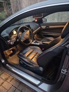 Bild des Angebotes Mercedes-Benz 250 Mercedes. E 250 CGI BlueEfficiency