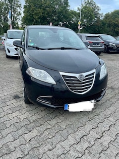 Bild des Angebotes Lancia Ypsilon Silver