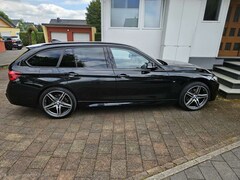 Bild des Angebotes BMW 320 320d Touring Aut. Edition M Sport Shadow