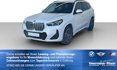 Bild des Angebotes BMW iX1 xDrive30 M Sport LiveCock.HUD.ParkAss.LED.SH