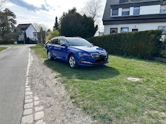 Bild des Angebotes Skoda Superb Superb III Combi iV Combi 1.4 TSI iV DSG Style