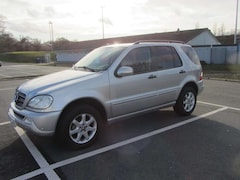 Mercedes-Benz ML 320