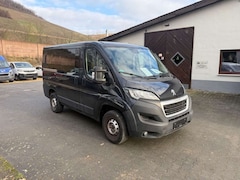 Bild des Angebotes Peugeot Boxer 140 Allure 8-Sitzer ,Standheizung,Navi