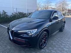 Bild des Angebotes Alfa Romeo Stelvio Quadrifoglio Q4 Navi*Kam*H.Kardon*LED*