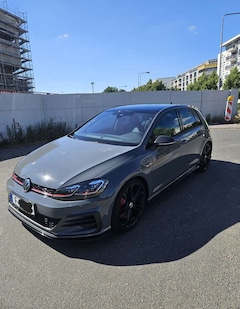 Bild des Angebotes VW Golf GTI GTI TCR | Akrapovic | VMax-Aufhebung | Panoramadach