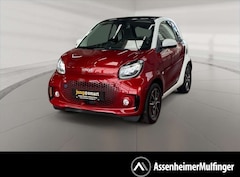 smart forTwo EQ Exclusive+Pano+Cam+LED+AUT+PTS+SHZ