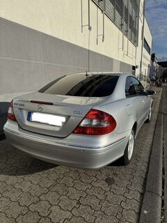 Bild des Angebotes Mercedes-Benz CLK 220 Coupe CDI Automatik Elegance