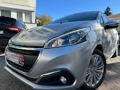 Bild des Angebotes Peugeot 208 208 1,2 - 1.Hand - Navi - Scheckheft