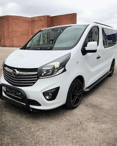 Bild des Angebotes Opel Vivaro Combi 2,7t. 8Sitze, Klima, Sthz, 6Gang, Sthz,