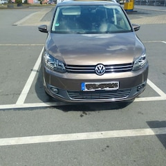 Bild des Angebotes VW Touran 1.4 TSI EcoFuel DSG Cup