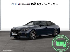 BMW i5 eDrive40 M Sport Pro AHK HeadUp LiveCockpit Prof