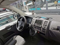 Bild des Angebotes VW T5 Caravelle Lang DSG Trendline 9 Sitzer