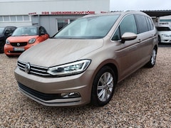 Bild des Angebotes VW Touran Highline Navi Klima LED PDC Sitzheizung