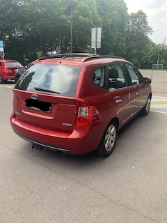 Bild des Angebotes Kia Carens EX 7 Sitzer, Anhängerkupplung, Klima