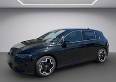 VW Golf VIII R-Line 2.0 TDI DSG
