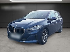 Bild des Angebotes BMW 220 i ActiveTourer NP46459,-  adpLED ParkingAssist Dri