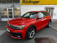 Bild des Angebotes VW Tiguan Allspace Comfortline R-LINE *7-SITZ* STANDHZG PANO ACC AHK