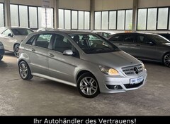 Bild des Angebotes Mercedes-Benz B 180 B -Klasse*PDC*SHZ*AUTOMATIK*8-Fach Bereift
