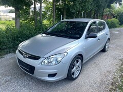 Bild des Angebotes Hyundai i30 Classic 1.4 Tüv 12.2026+Klima+AHK