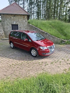 Bild des Angebotes VW Touran 2.0 TDI DPF DSG Highline