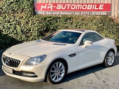 Bild des Angebotes Mercedes-Benz SLK 200 Roadster Navi Leder PDC Airscarf