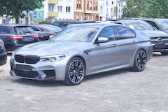 Bild des Angebotes BMW M5 *AKRAPOVIC ANLAGE+CARBON+MOD.2019