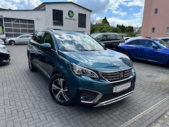 Bild des Angebotes Peugeot 5008 Allure*NAVI*PDC*360°KAM*SHZ*DAB*ACC*LED