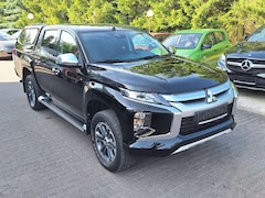 Bild des Angebotes Mitsubishi L200 Plus Doppelkabine 4WD Automatik Kamera