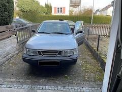 Saab 900 900 2.3i S