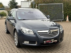 Bild des Angebotes Opel Insignia Sports Tourer Cosmo 4x4  V6 Vollausstattung