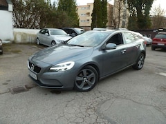 Bild des Angebotes Volvo V40 Style-Paket-Navi-Xenon