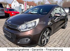 Bild des Angebotes Kia Rio Platinum Edition, Leder, Navi, Kamera
