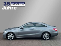 Bild des Angebotes Mercedes-Benz E 350 E350 CGI Coupe*Avantgarde*Navi*Pano*Leder*8-fach*