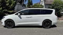 Bild des Angebotes Chrysler Pacifica Touring L Launch Edition AWD