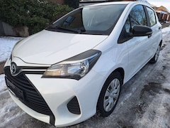 Bild des Angebotes Toyota Yaris Sitzh. Klima Allwetterreifen