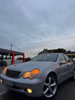 Bild des Angebotes Mercedes-Benz C 200 Mercedes C200 Kompressor Gepflegt Fahrbereit