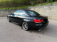 Bild des Angebotes BMW 330 Cabrio E93 M-Paket Original