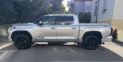 Bild des Angebotes Toyota Tundra 2023 Toyota Tundra Hybrid CrewMax 1794 Edition