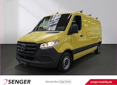 Bild des Angebotes Mercedes-Benz Sprinter 215 CDI KA L2H1 MBUX Standhzg Navi AHK